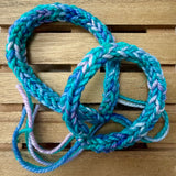 Gebreid Armbandje - Knitted Bracelet