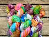 “Lucky Snow Sheep 2026-06" Mini Skein